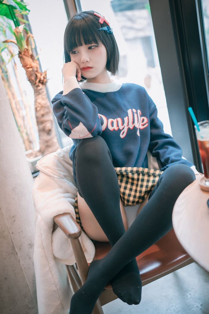 DJAWA Jeong Jenny 정제니 - Daylife In Sacramento A 10th image
