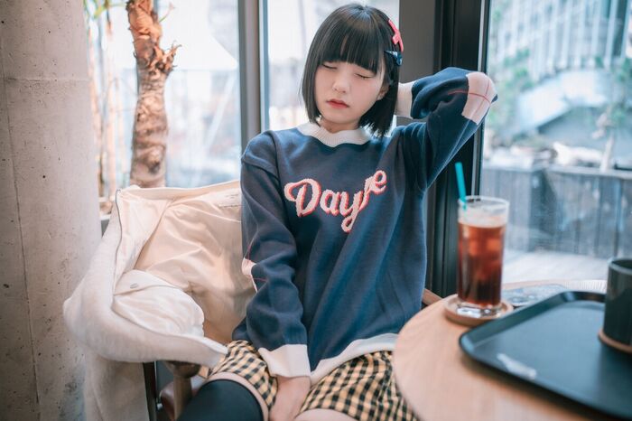 DJAWA Jeong Jenny 정제니 - Daylife In Sacramento A 6th image