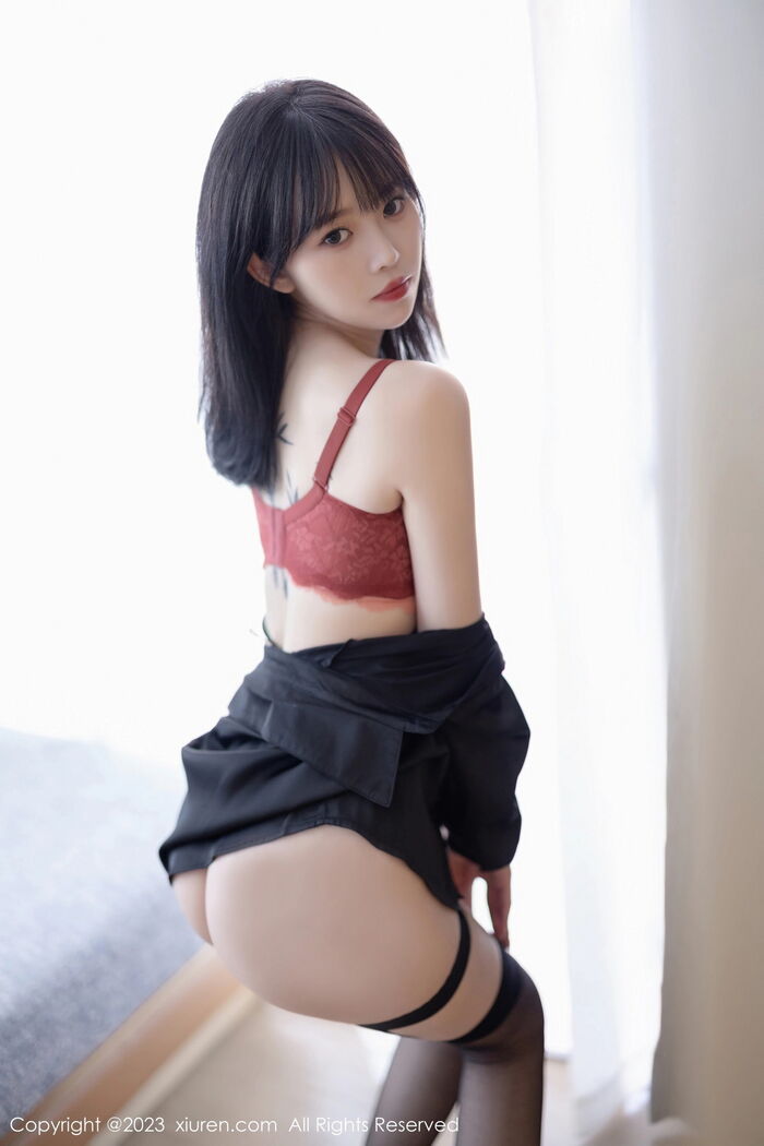 [XiaoYu画语界]Vol.1063_模特奶瓶黑色衬衫配红色短裙露红色蕾丝内衣黑丝吊袜魅惑写真81P 64th image