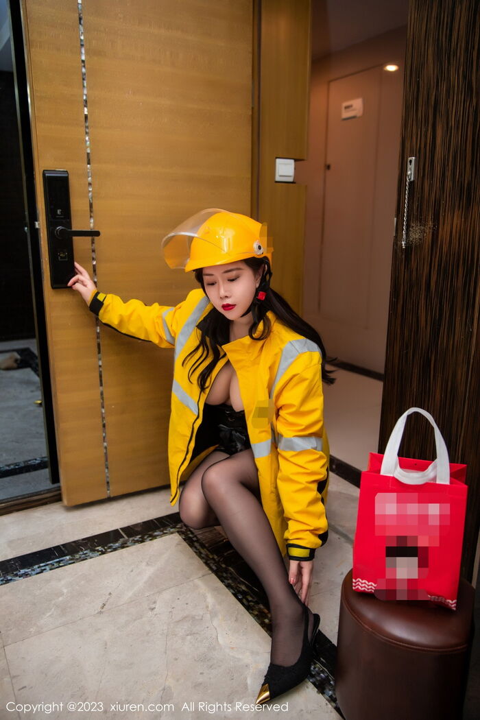 XiuRen第7093期_模特王婉悠Queen黑色情趣蕾丝配黑丝吊袜秀丰腴身像诱惑写真91P 18th image