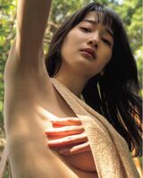 - [Radical image] A reporter with too big breasts, who takes off wwwwww Arisa Deguchi, boldly shows off her G cup empty-handed in the latest photo book!!