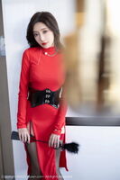XiuRen 第7190th _Goddess 王馨瑶yanni erotic sensual sensual 红色连衣长裙露黑色情趣内衣惹火诱惑Photo 91P