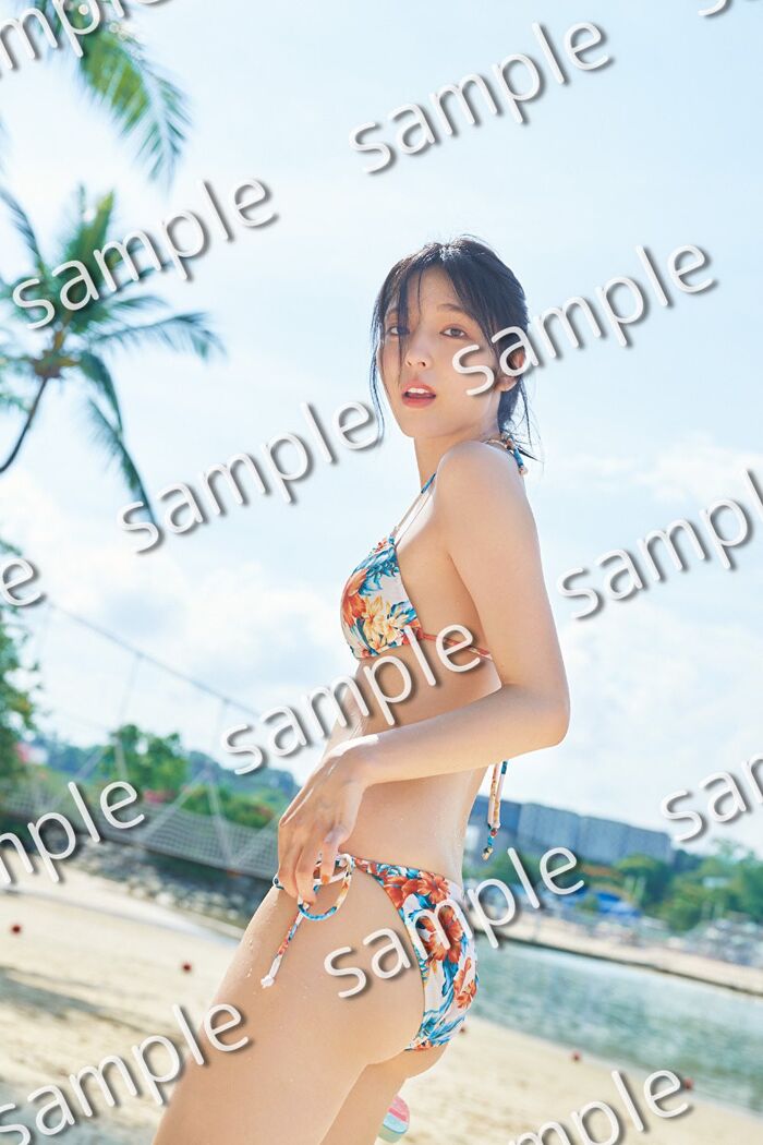 [Bikini image] Nogizaka46 Seiki Hayakawa lifts the ban on naughty nice buttocks wwwwwwwww Fans are very excited about the swimsuit cut with outstanding style in the graduation commemorative photo book!! 12th image