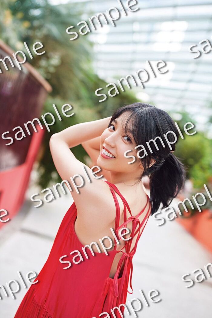 [Bikini image] Nogizaka46 Seiki Hayakawa lifts the ban on naughty nice buttocks wwwwwwwww Fans are very excited about the swimsuit cut with outstanding style in the graduation commemorative photo book!! 5th image