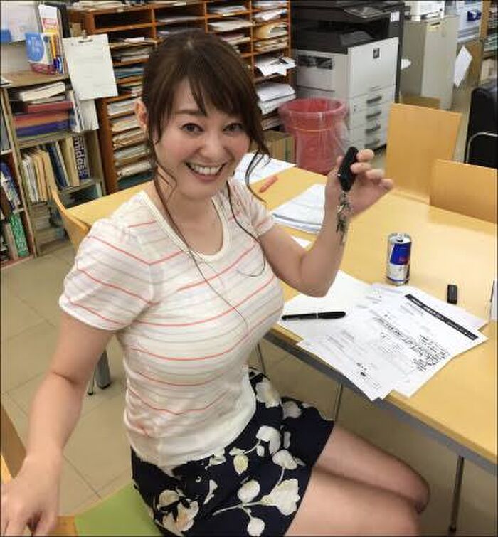 【Image】たまにおる大乳地方アナwwwwwwwwww 19th image