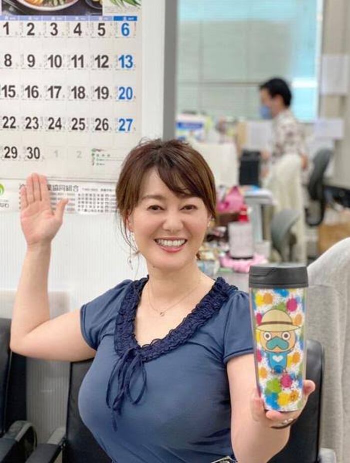 【Image】たまにおる大乳地方アナwwwwwwwwww 21th image