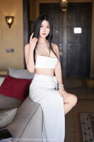[YouMi尤蜜荟] Vol.971_模特laura阿姣erotic sensation白上衣配长裙露链式情趣内衣惹火诱惑Photo 79P