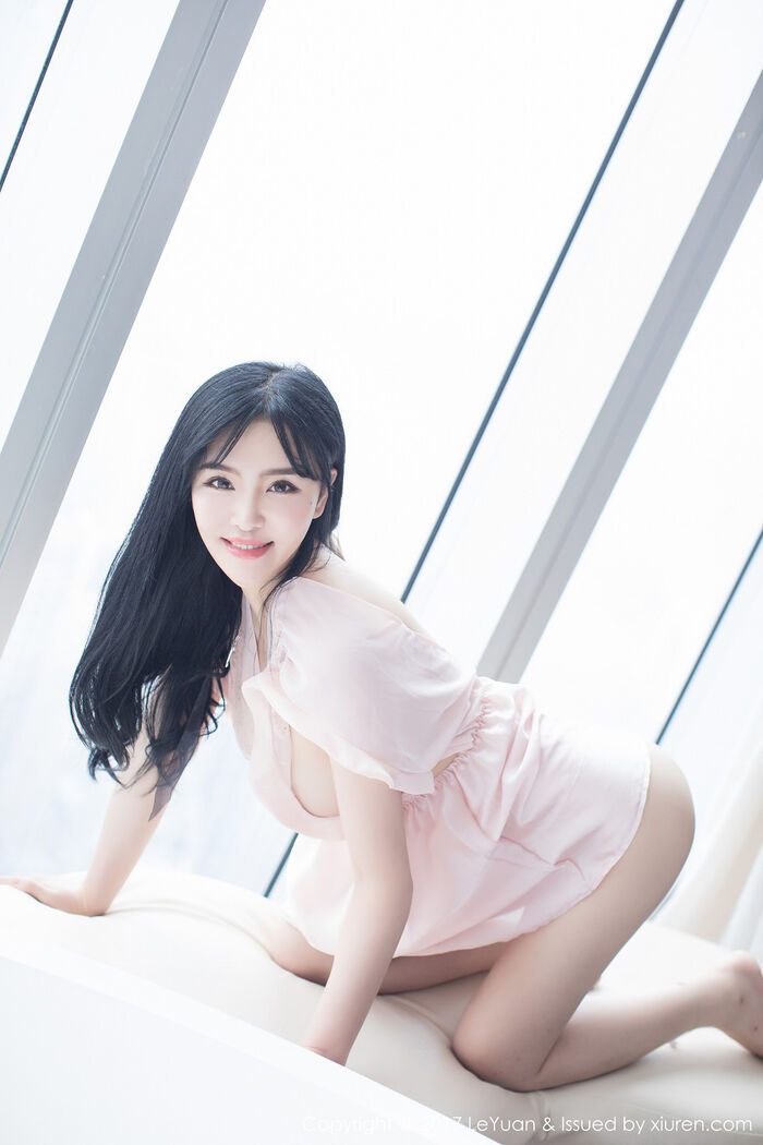[LeYuan星乐园] Vol.046_ Goddess 刘钰儿居家powder红蕾丝水裙vacuum秀傲人大breast诱惑Photo 46P 11th image