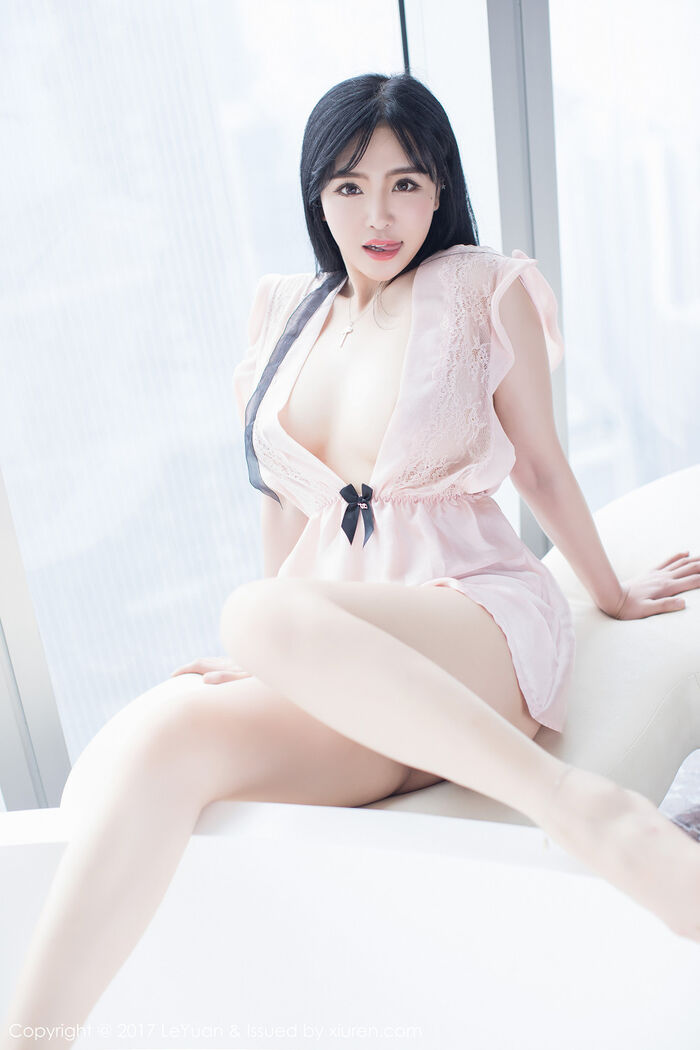 [LeYuan星乐园] Vol.046_ Goddess 刘钰儿居家powder红蕾丝水裙vacuum秀傲人大breast诱惑Photo 46P 13th image