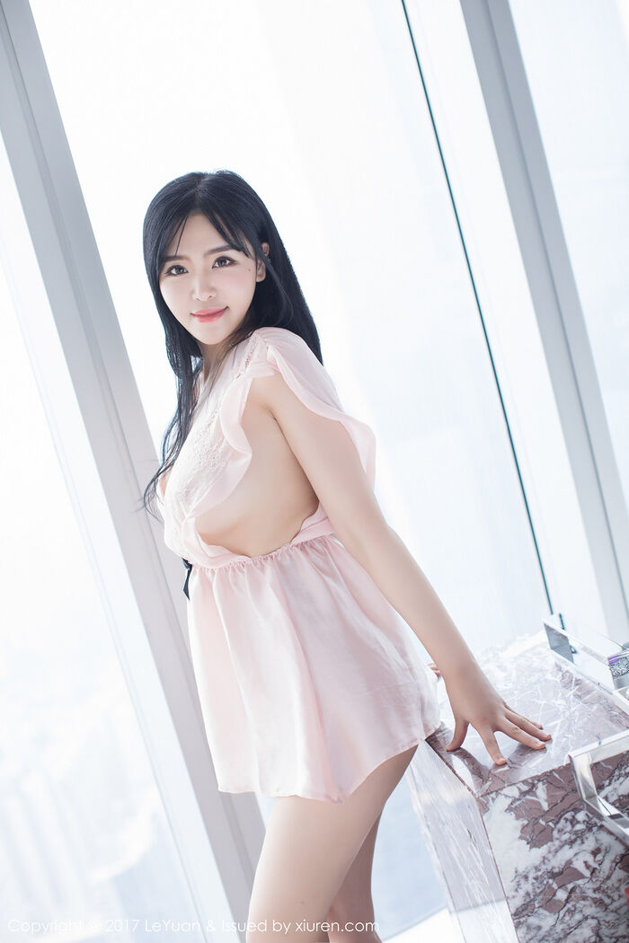 [LeYuan星乐园] Vol.046_ Goddess 刘钰儿居家powder红蕾丝水裙vacuum秀傲人大breast诱惑Photo 46P 18th image