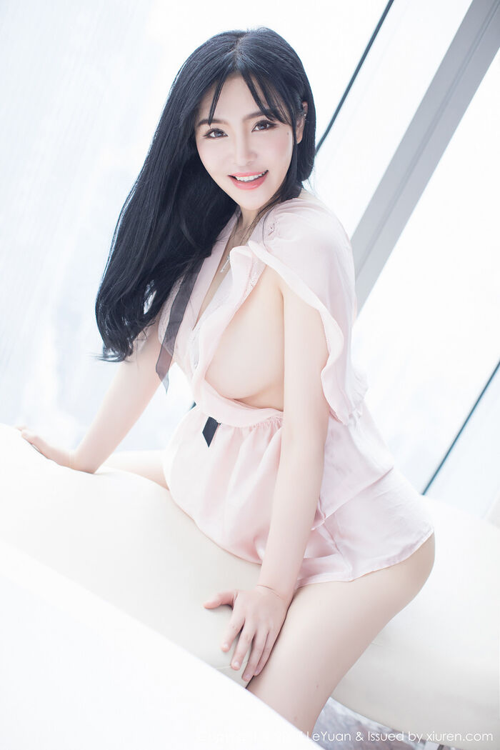 [LeYuan星乐园] Vol.046_ Goddess 刘钰儿居家powder红蕾丝水裙vacuum秀傲人大breast诱惑Photo 46P 9th image