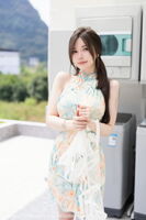 [MyGirl 美媛馆] Vol.640_ 模特糯美子MINIbabe 心愿旅拍户外浅色旗袍秀完美身Material诱惑Photo 67P