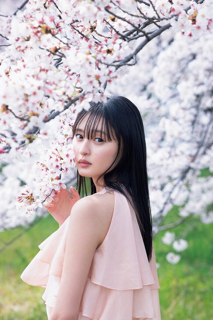 [Swimsuit image] Nogizaka46 Sakura Endo boldly exposes her cleavage wwwwwwwwwwwww1st photo book bikini cut is too naughty and fans are shocked!! 24th image