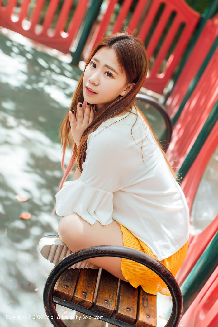 [Tukmo兔几盟] Vol.109_清纯嫩模董成丽游乐园里白Short Sleeve衫配yellow Short 裙清爽迷人Photo40P 11th image