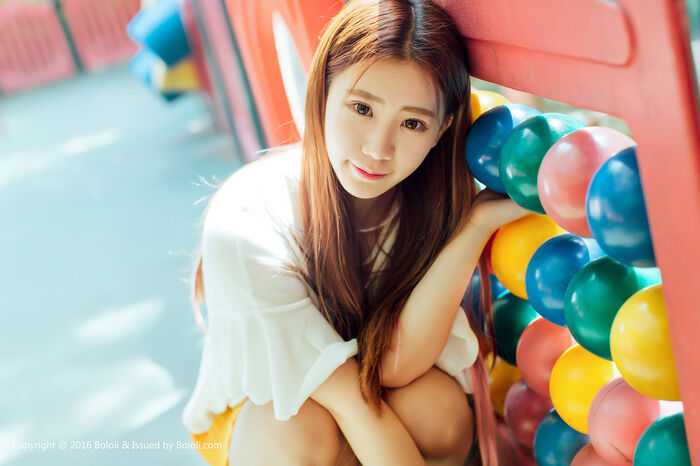 [Tukmo兔几盟] Vol.109_清纯嫩模董成丽游乐园里白Short Sleeve衫配yellow Short 裙清爽迷人Photo40P 19th image