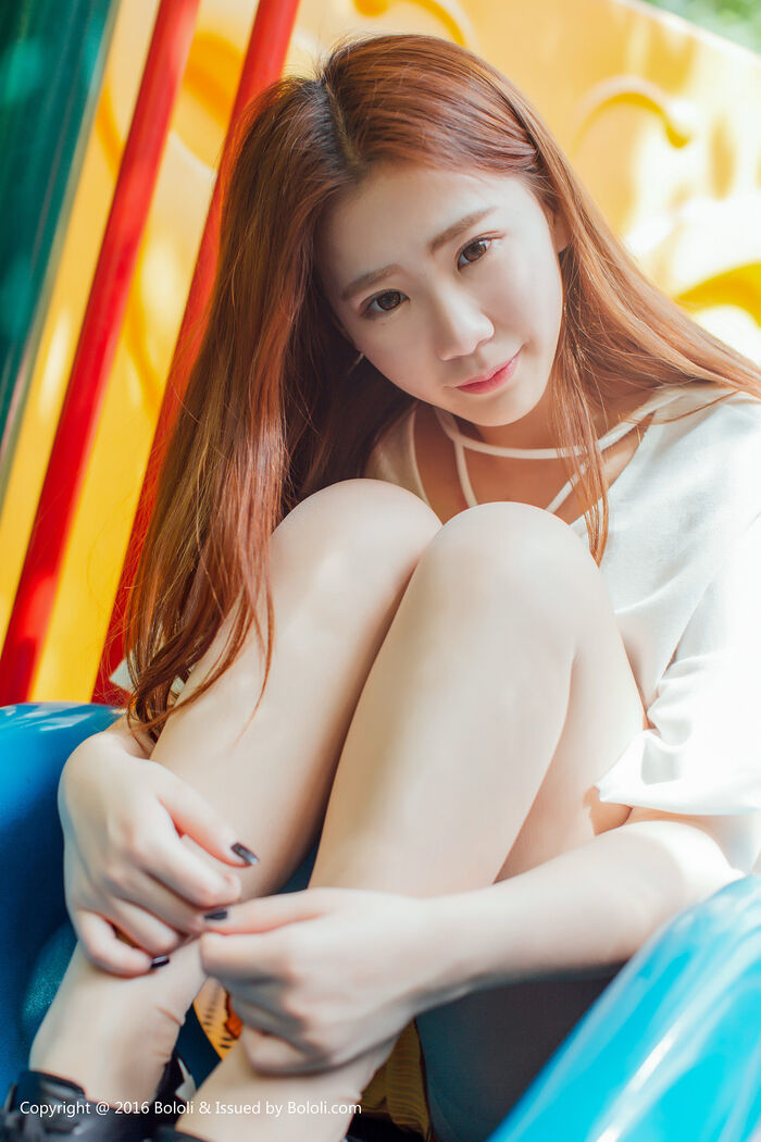 [Tukmo兔几盟] Vol.109_清纯嫩模董成丽游乐园里白Short Sleeve衫配yellow Short 裙清爽迷人Photo40P 20th image
