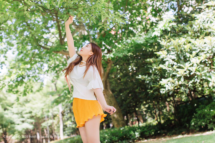 [Tukmo兔几盟] Vol.109_清纯嫩模董成丽游乐园里白Short Sleeve衫配yellow Short 裙清爽迷人Photo40P 36th image